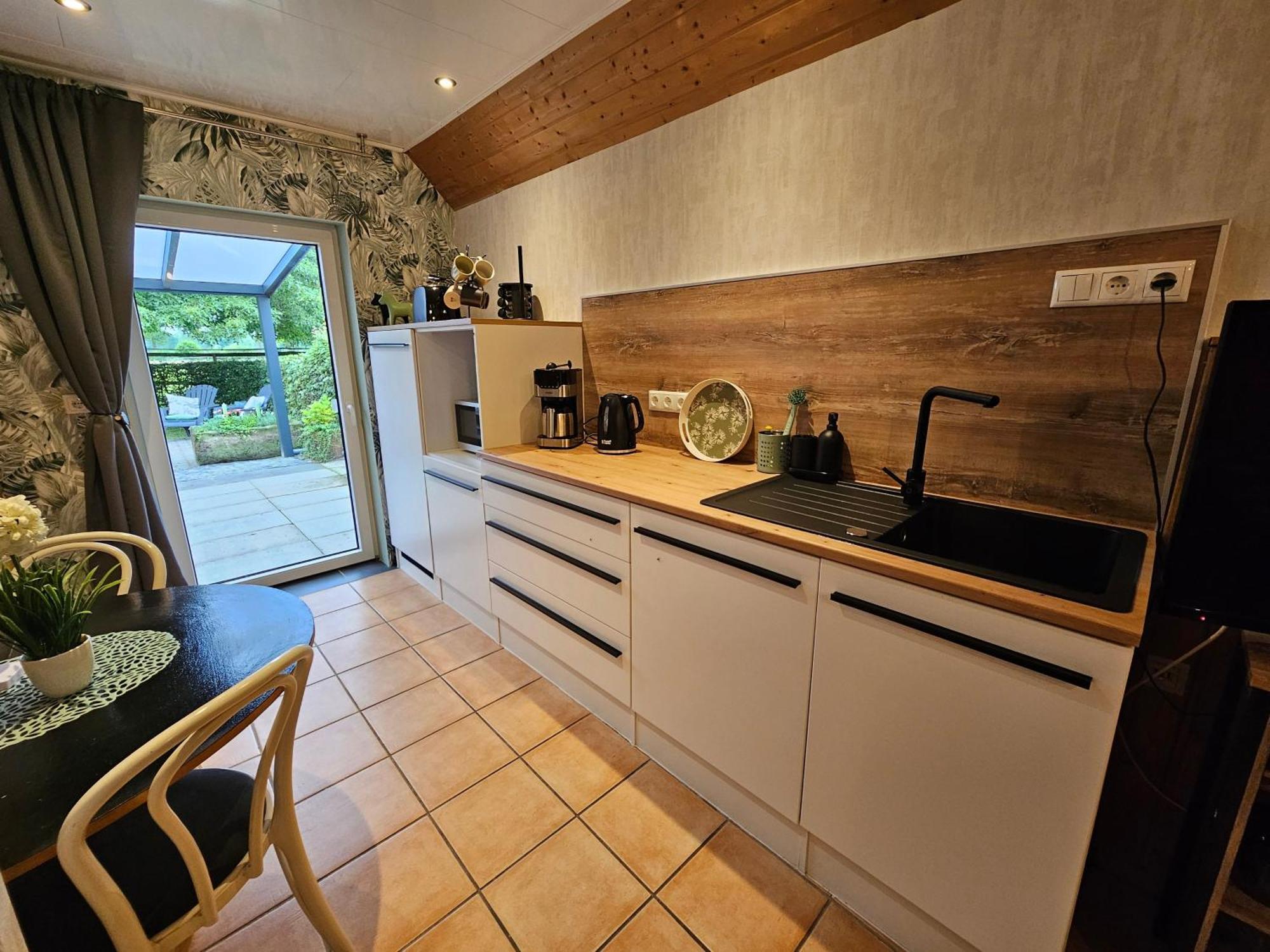 Kleines Ferienhaus Luettje Backhuus 35516 Uplengen Exteriér fotografie